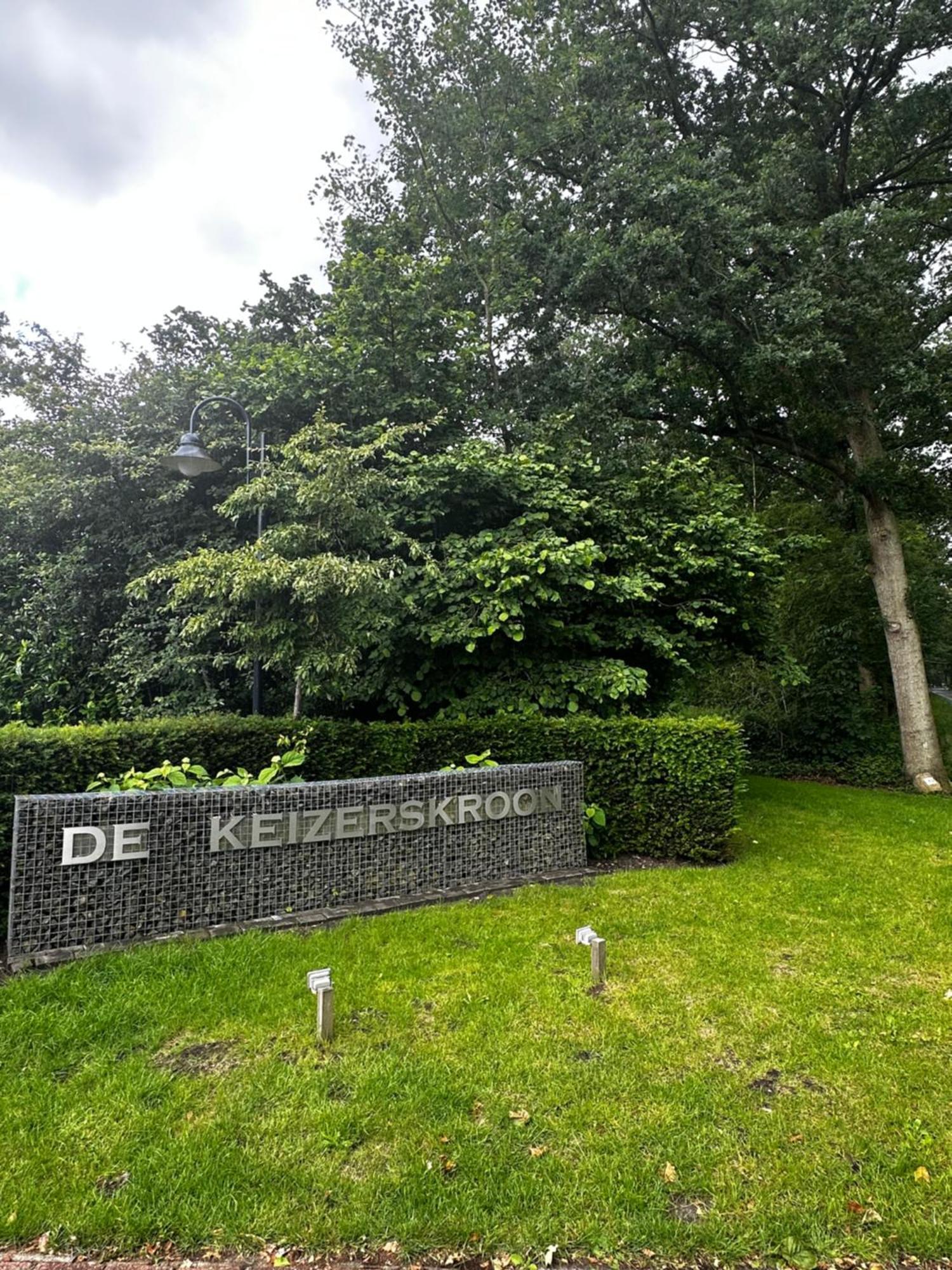 Luxe Chalet Met Uniek Vrij Uitzicht Op Rustig Park In Papenvoort Drenthe Exteriör bild